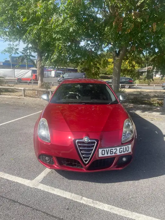Alfa Romeo Giulietta 2012 photo 4