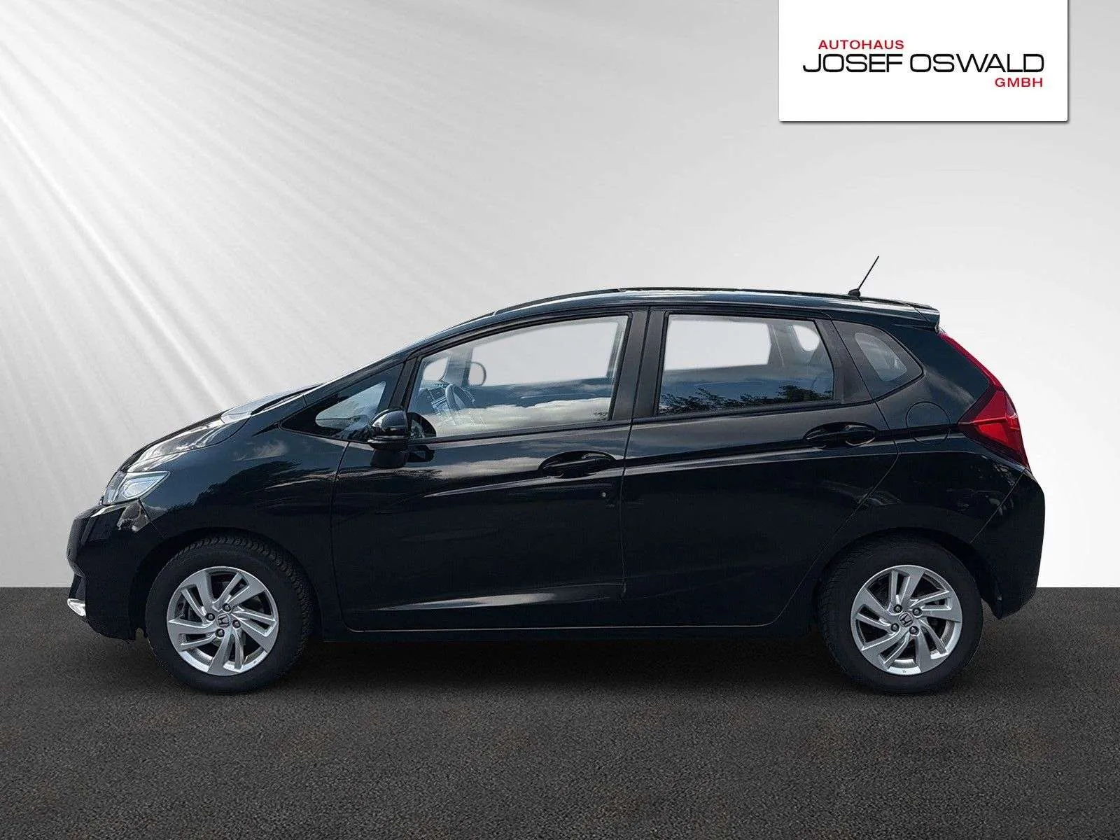 Honda Jazz 2016 photo 2