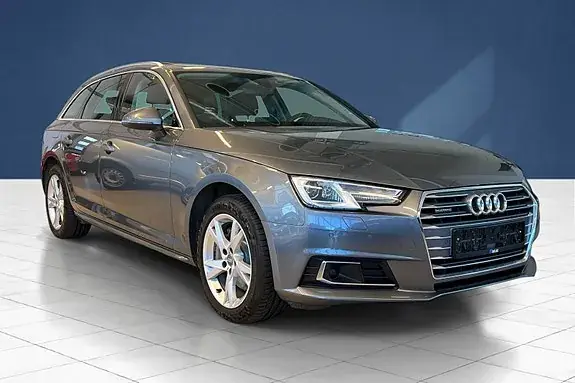 Audi A4 2018 photo 2