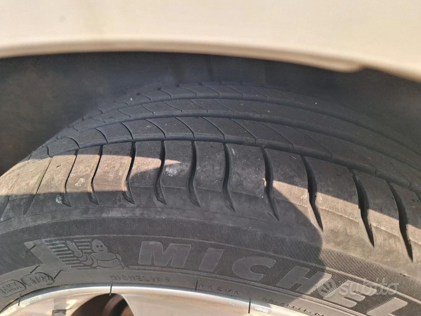 Toyota Auris 2011 photo 5