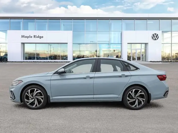 Volkswagen Jetta 2026 photo 4