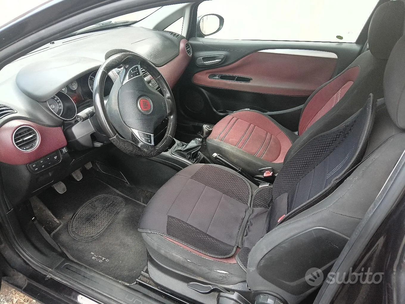 Fiat Punto Evo 2010 photo 3