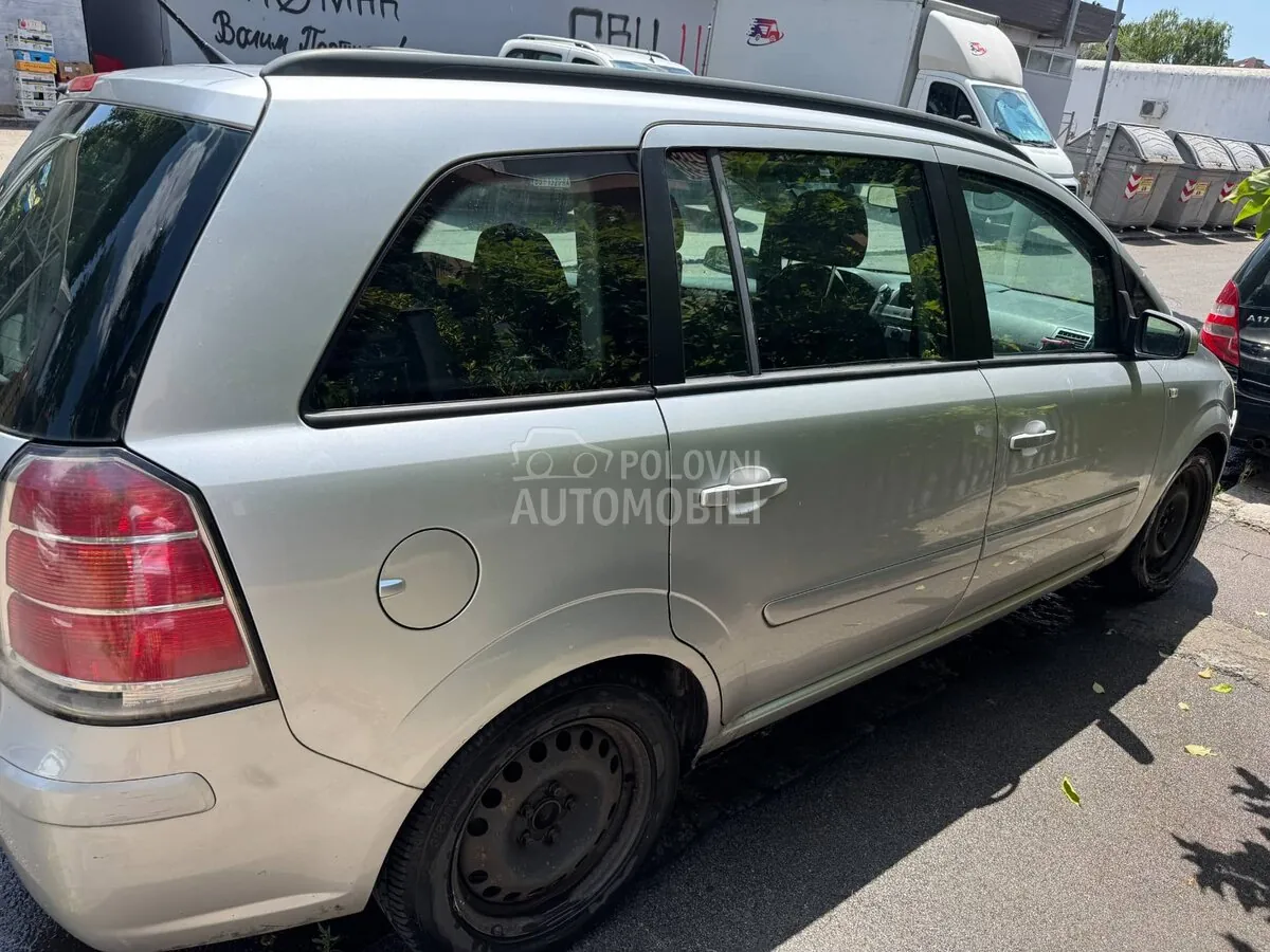 Opel Zafira 2006 photo 4