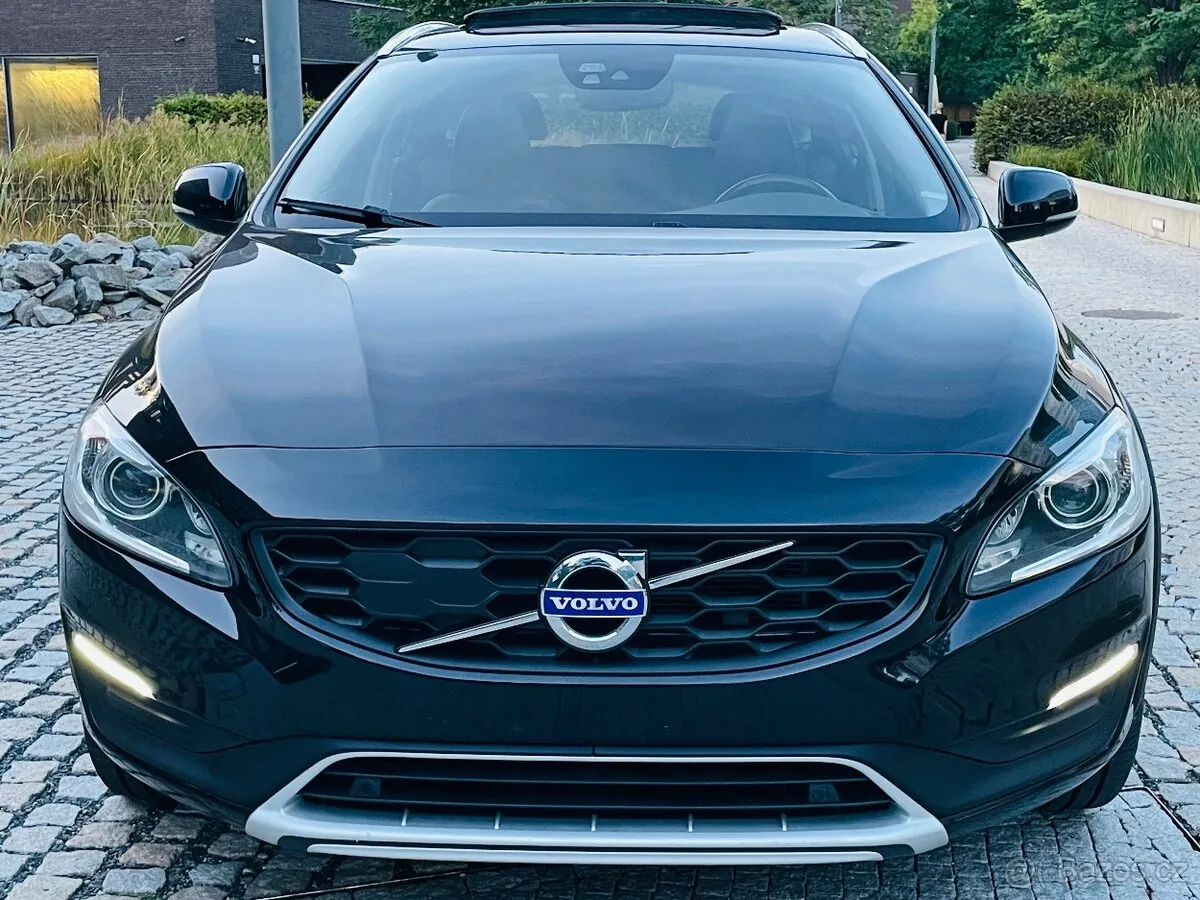 Volvo V60 2017 photo 3