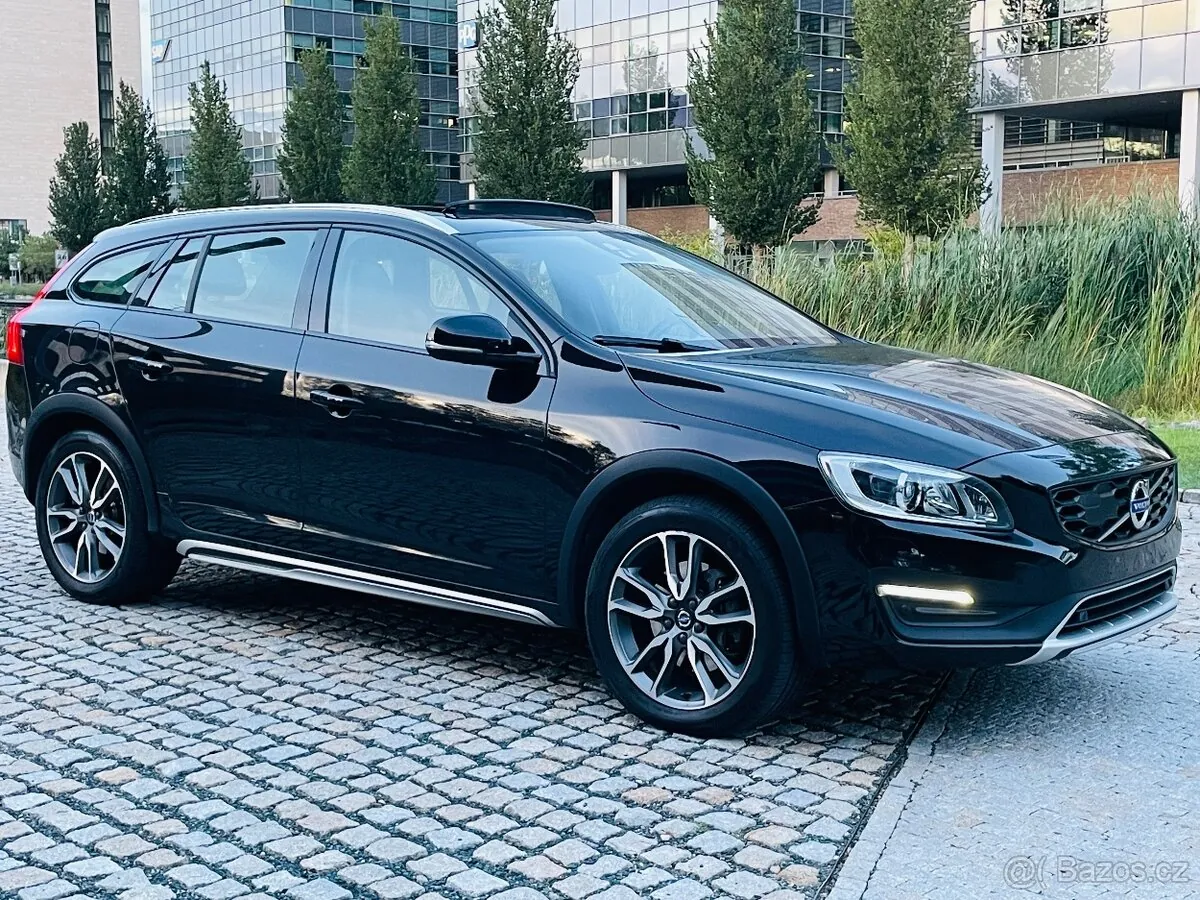 Volvo V60 2017 photo 5