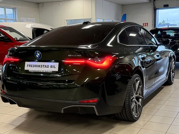 BMW I4 2023 photo 4