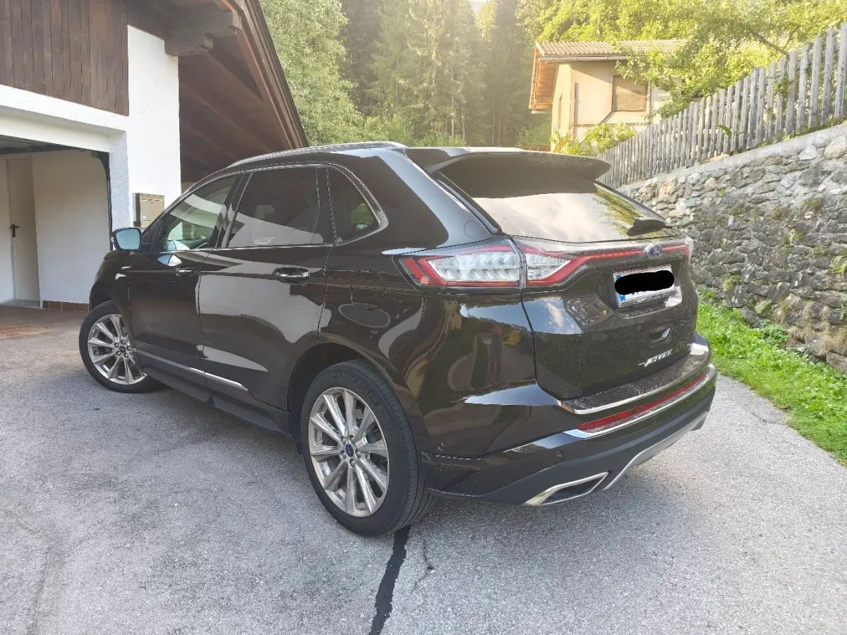 Ford Edge 2017 photo 2