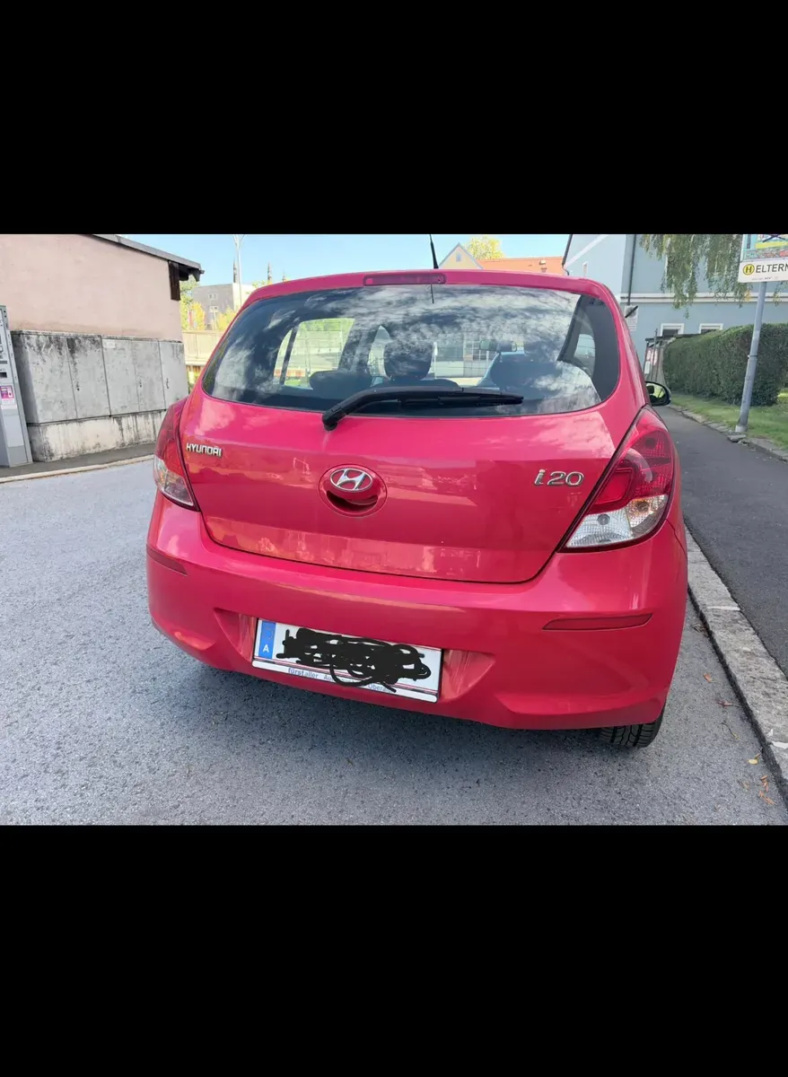 Hyundai I20 2013 photo 3