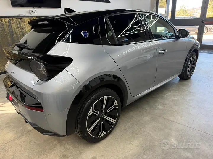 Lancia Ypsilon 2024 photo 3