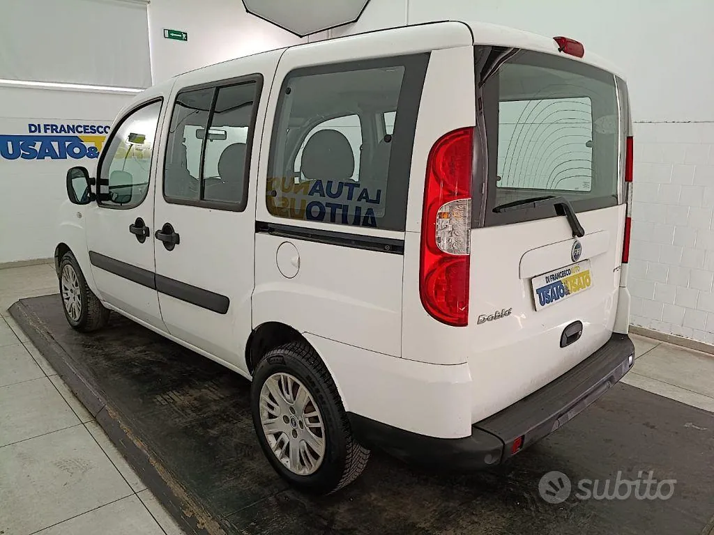 Fiat Doblo 2007 photo 2