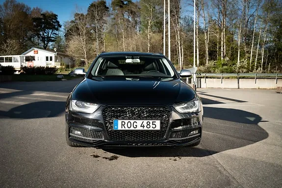 Audi S4 2013 photo 2