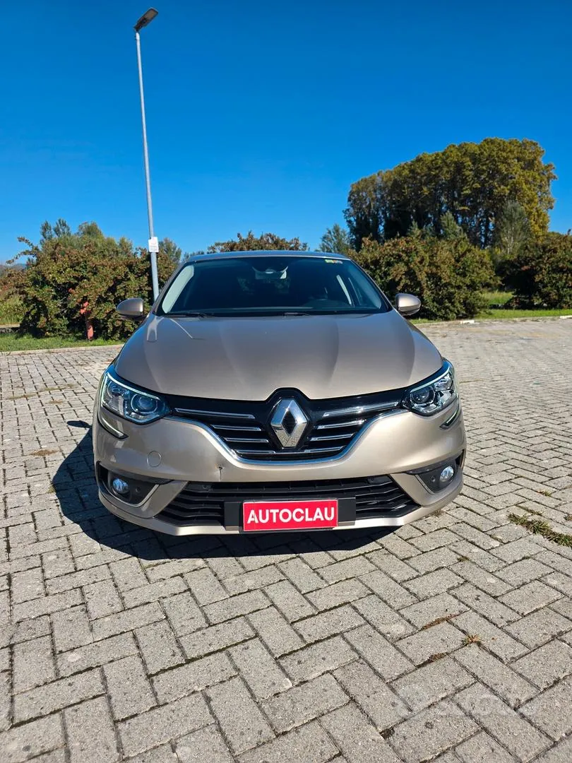 Renault Megane 2016 photo 3