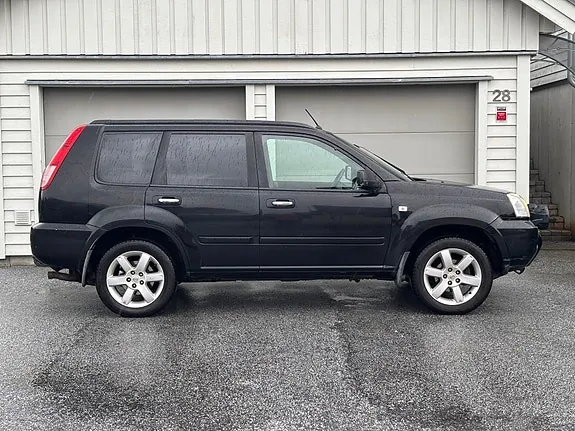 Nissan X-Trail 2005 photo 3