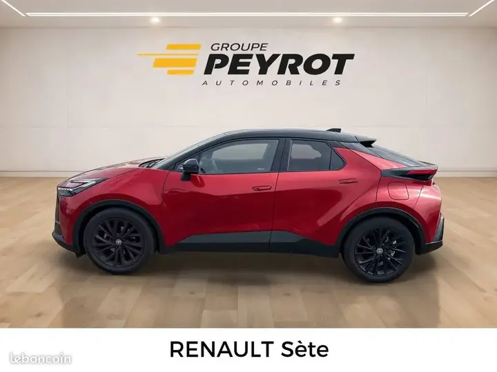 Toyota C-Hr 2025 photo 2