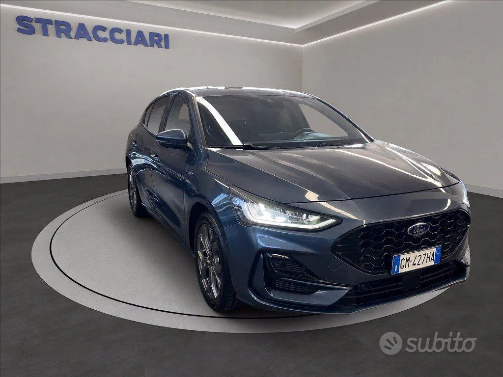 Ford Focus 2023 photo 3