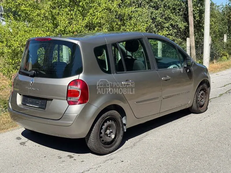 Renault Modus 2009 photo 4