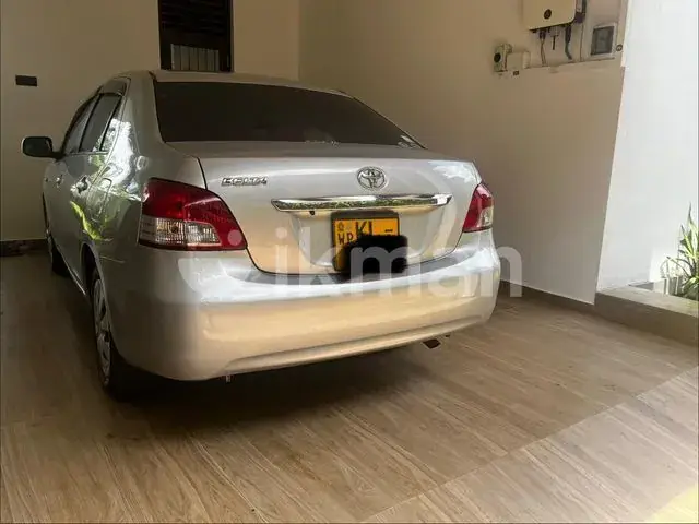 Toyota Belta 2007 photo 5
