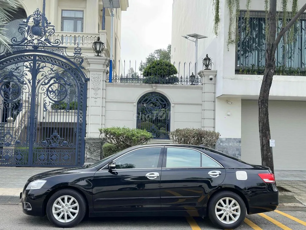 Toyota Camry 2010 photo 4