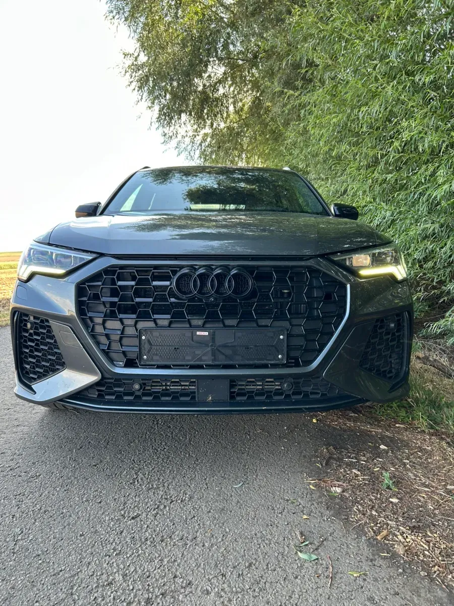 Audi Q3 2021 photo 3