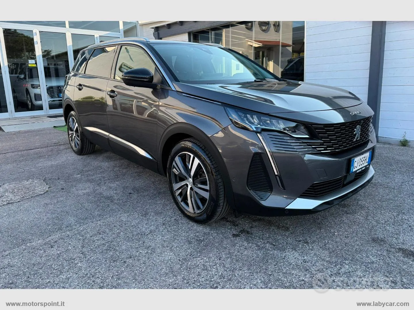 Peugeot 5008