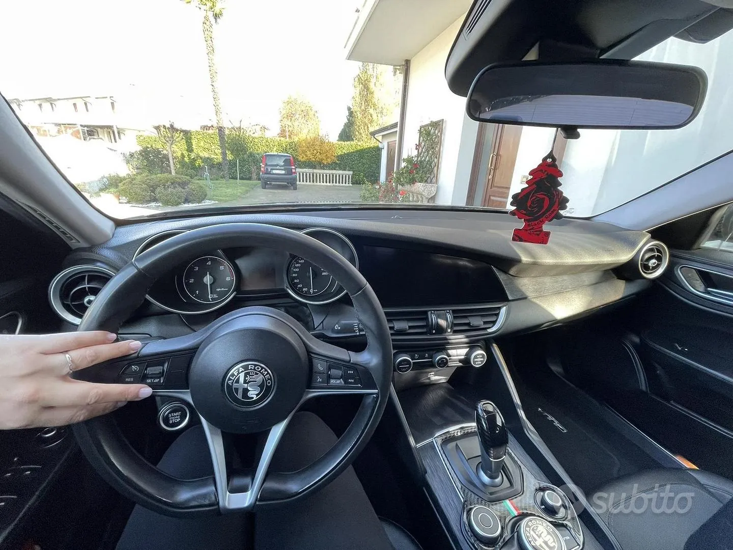 Alfa Romeo Giulia 2019 photo 4
