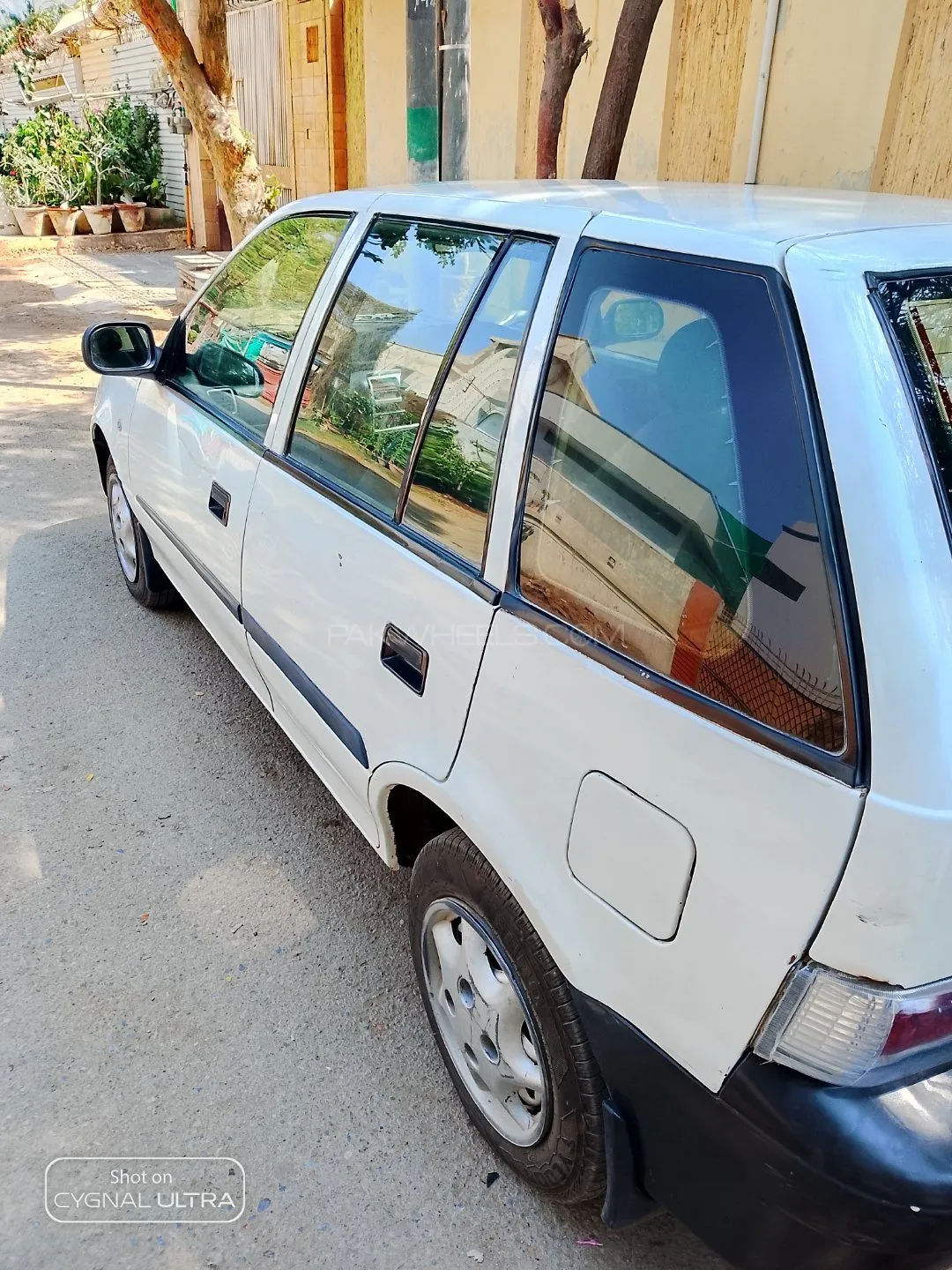 Suzuki Cultus