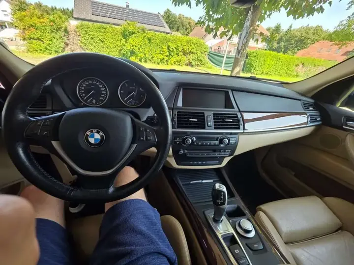 BMW X5 2009 photo 3