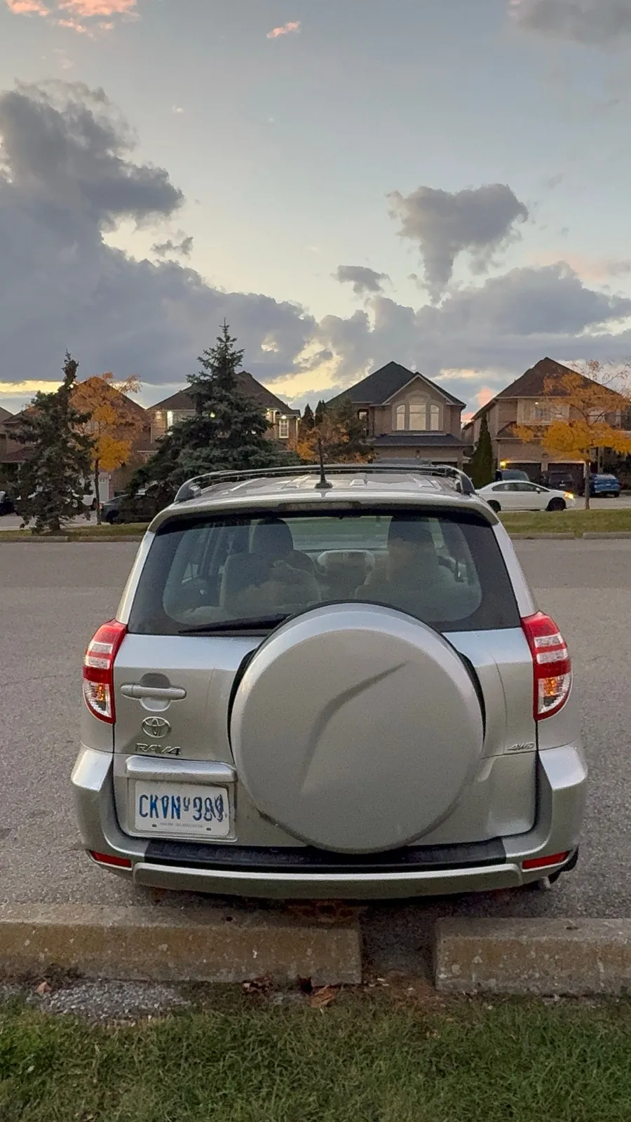 Toyota Rav4 2012 photo 4