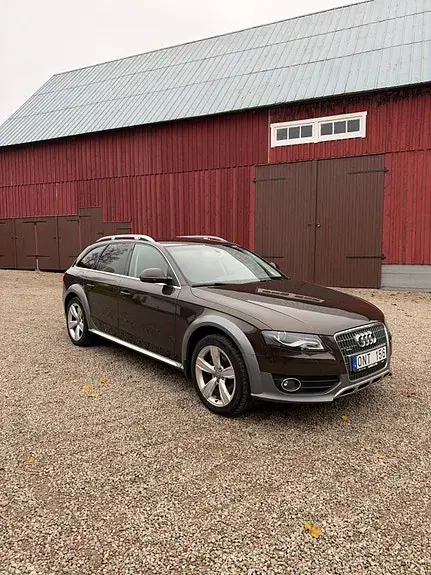 Audi A4 Allroad 2011 photo 3