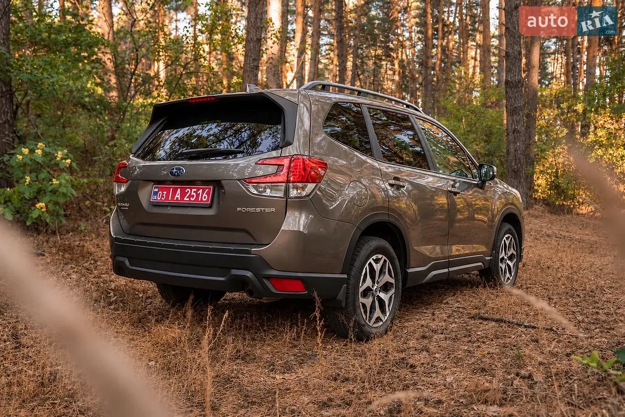 Subaru Forester 2023 photo 3