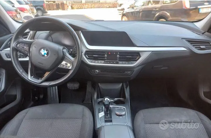 BMW 1 Series 2020 photo 3
