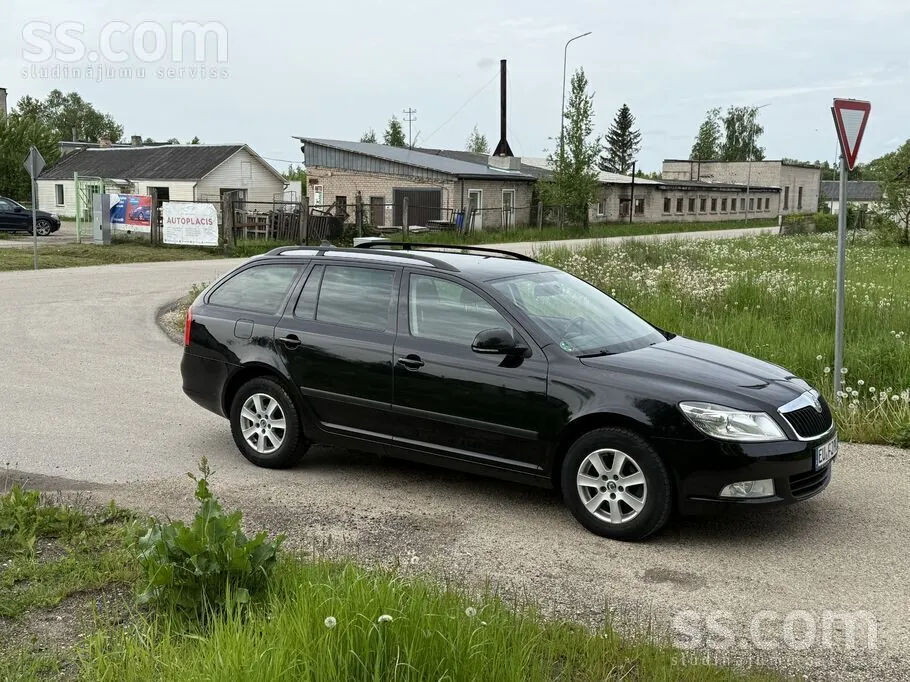 Skoda Octavia 2012 photo 4