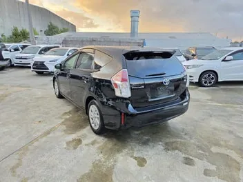 Toyota Prius 2015 photo 5