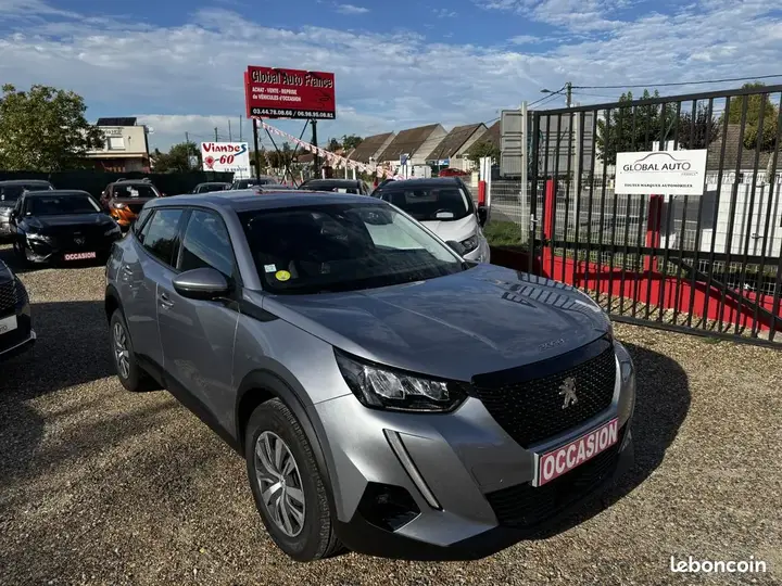 Peugeot 2008 2021 photo 4