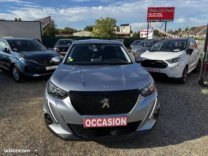 Peugeot 2008 2021 photo 3