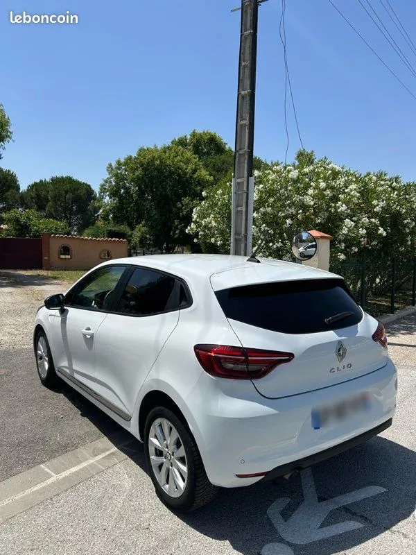 Renault Clio 2023 photo 4