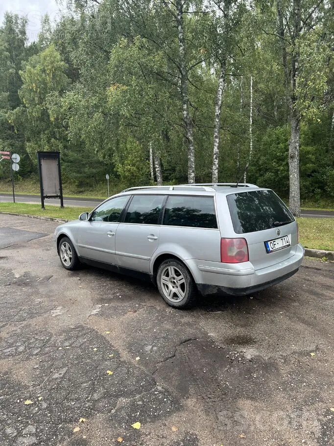 Volkswagen Passat 2004 photo 4
