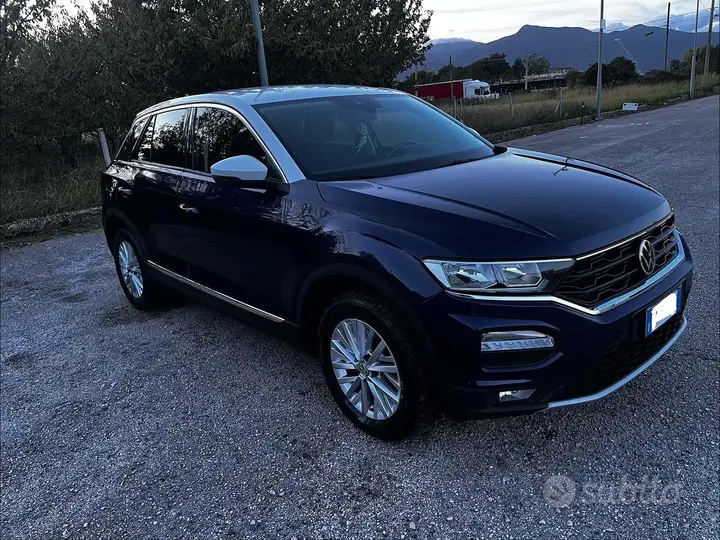Volkswagen T-Roc 2020 photo 2
