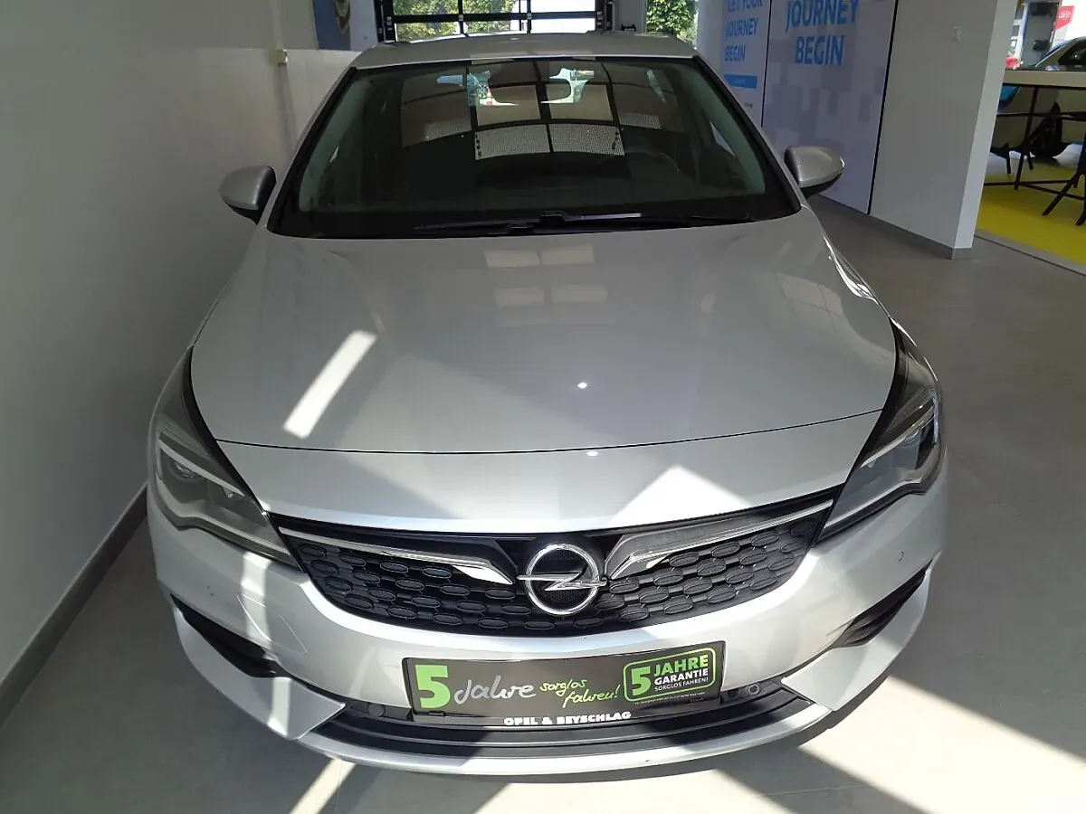 Opel Astra 2020 photo 3