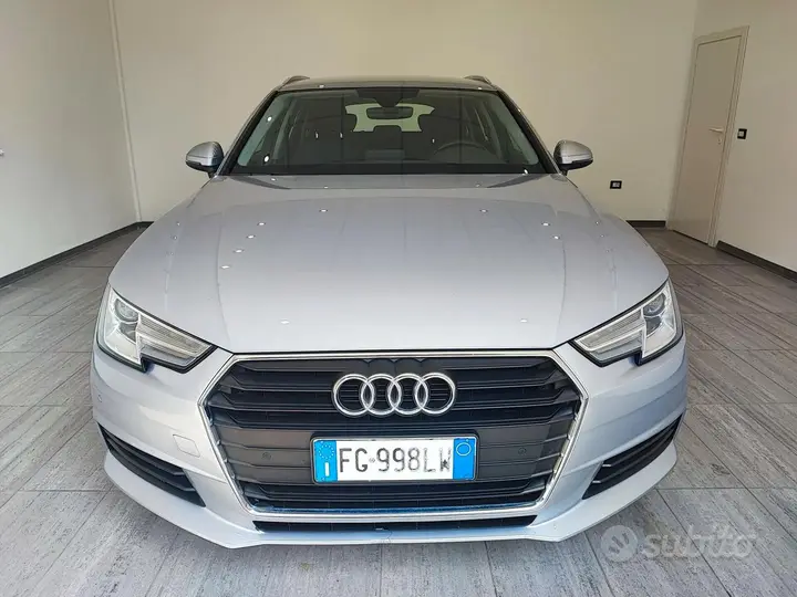 Audi A4 Avant 2017 photo 2