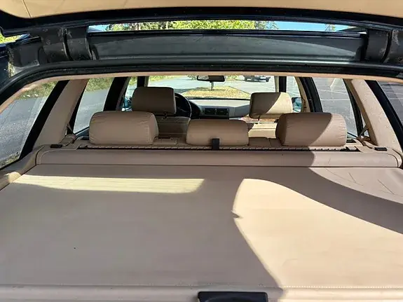 BMW 523I 1999 photo 3