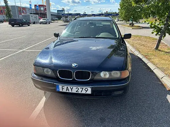 BMW 523I 1999 photo 4