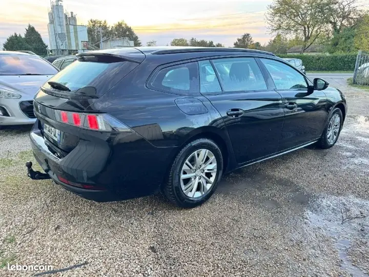Peugeot 508 2022 photo 2