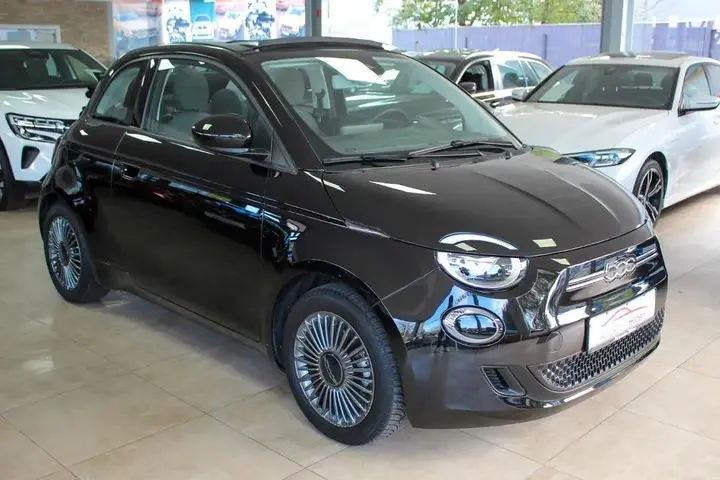 Fiat 500E Cabrio