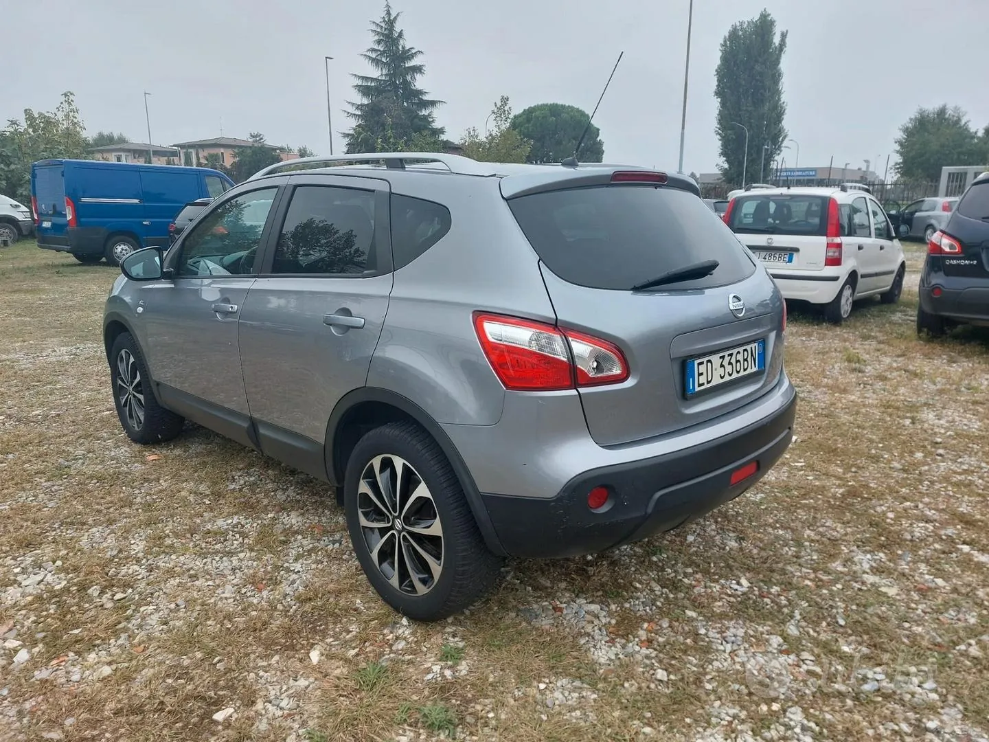 Nissan Qashqai 2011 photo 4