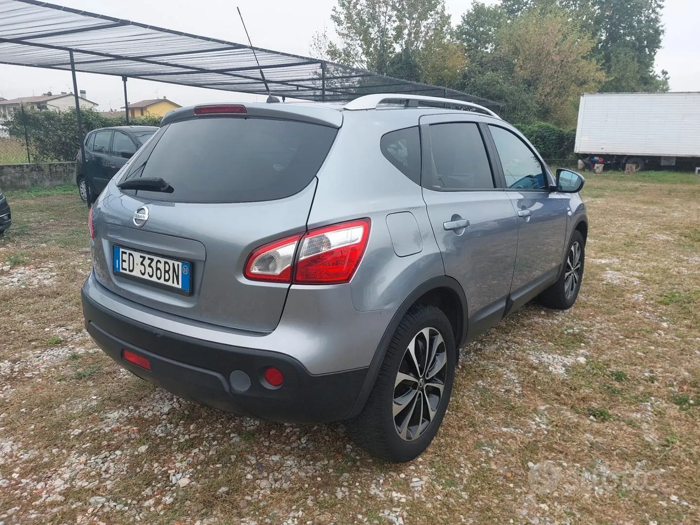 Nissan Qashqai 2011 photo 5