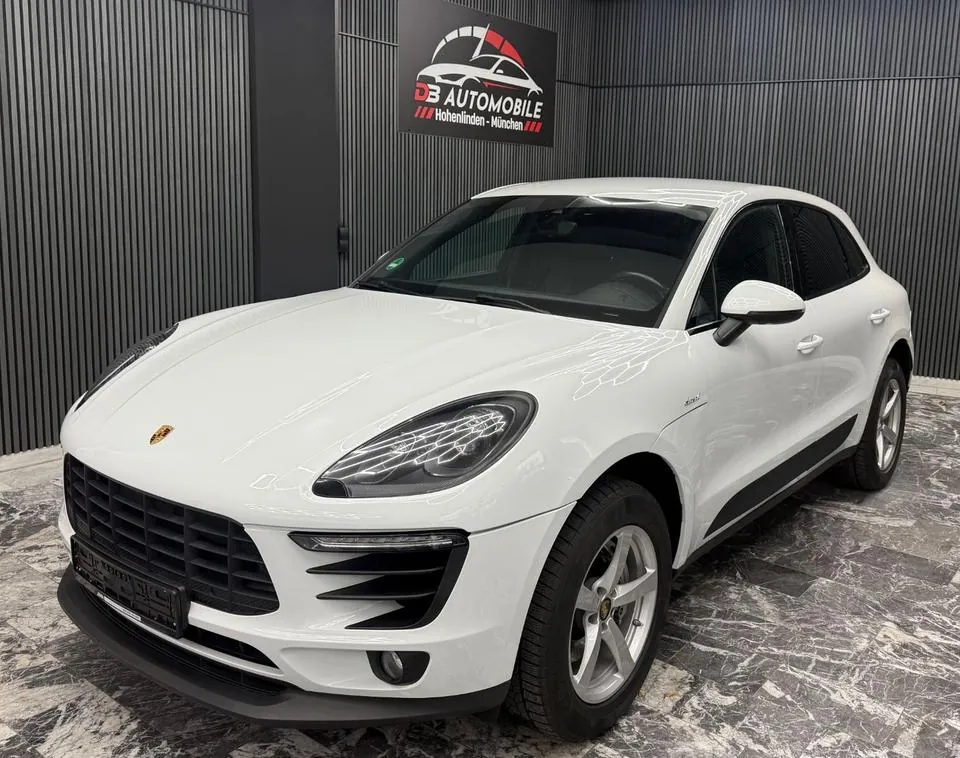 Porsche Macan S