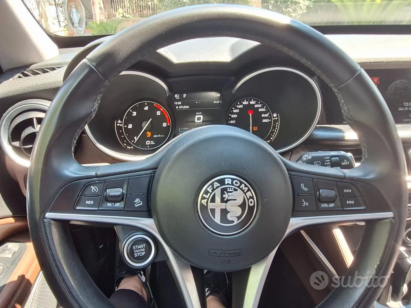 Alfa Romeo Stelvio 2020 photo 2