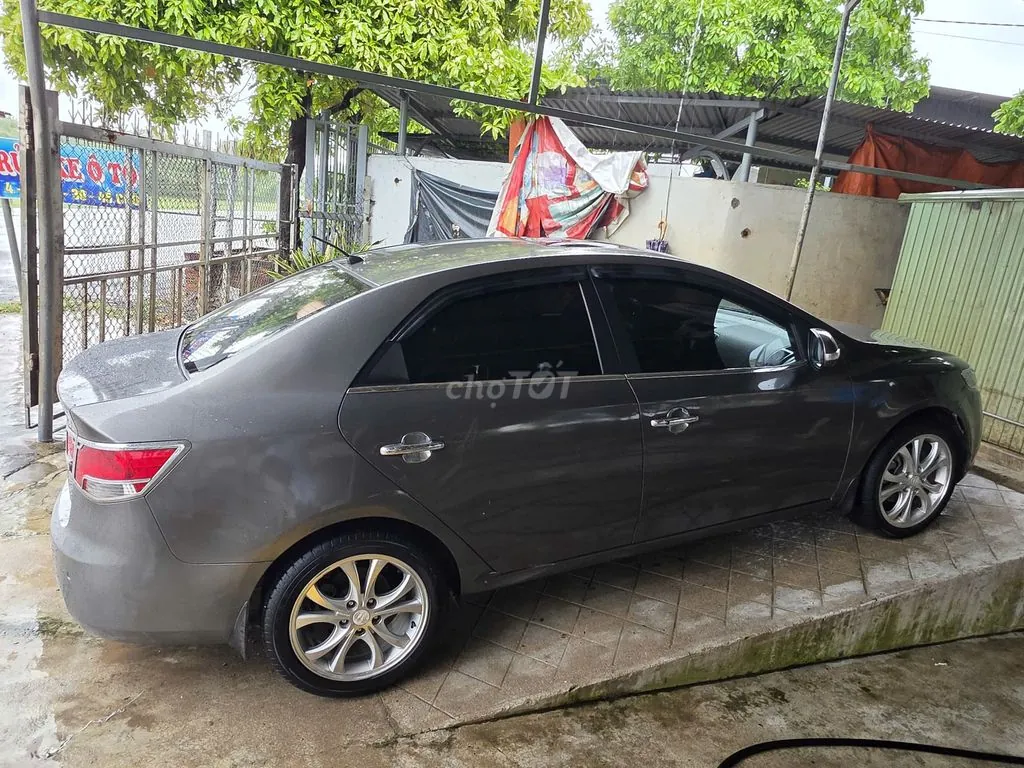 Kia Cerato 2007 photo 2