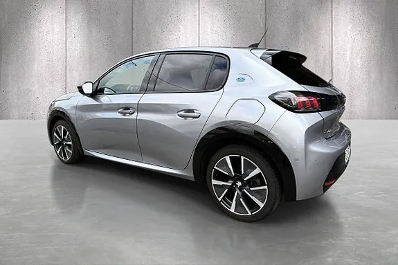 Peugeot 208 2022 photo 5
